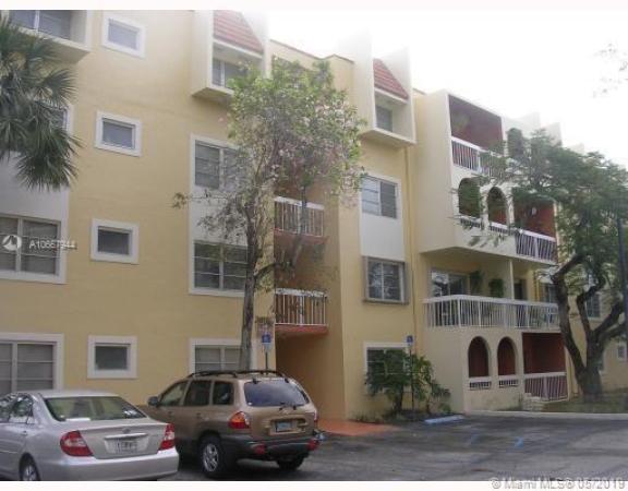 Village Of Kings Creek, 7707 Camino Real #B308, Glenvar Heights, Florida 33143, image 2