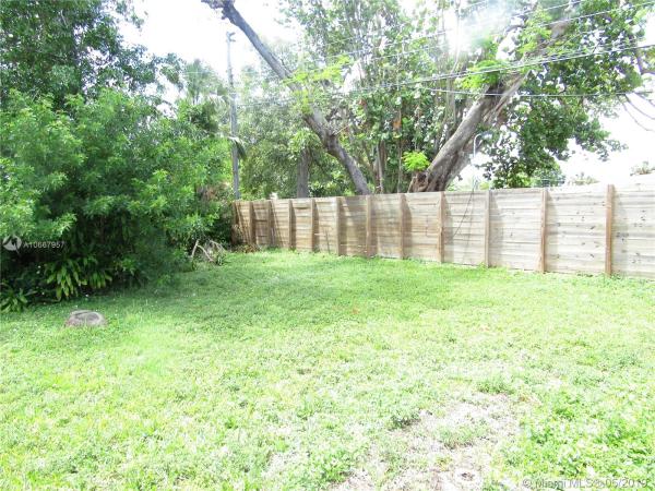 Stoneybrook Estates, 2471 NW 180th Ter, Miami Gardens, Florida 33056, image 2