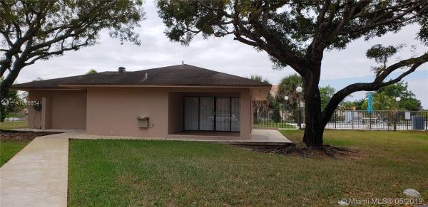 Miller Gardens, 5800 SW 127th Ave #2101, Kendale Lakes, Florida 33183, image 2