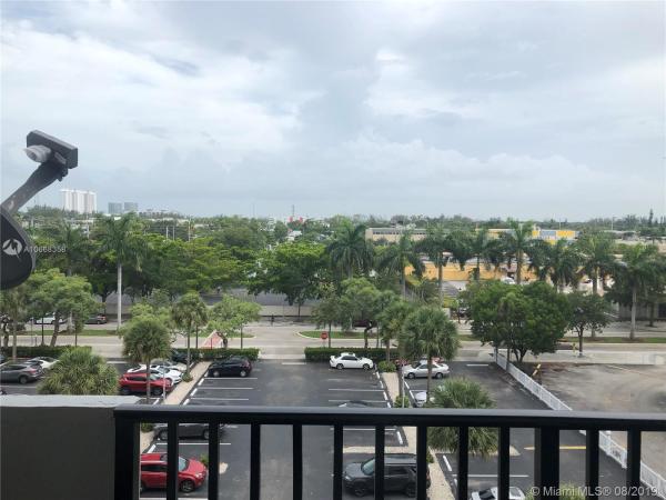 Inland Towers, 2075 NE 164 St #605, North Miami Beach, Florida 33162, image 2