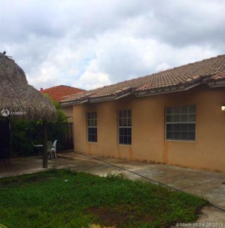 15728 SW 69th Ln, Unincorporated Dade County, Florida 33193, image 2