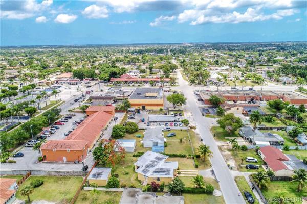 Ponce De Leon, 89 NW 14th St, Homestead, Florida 33030, image 2