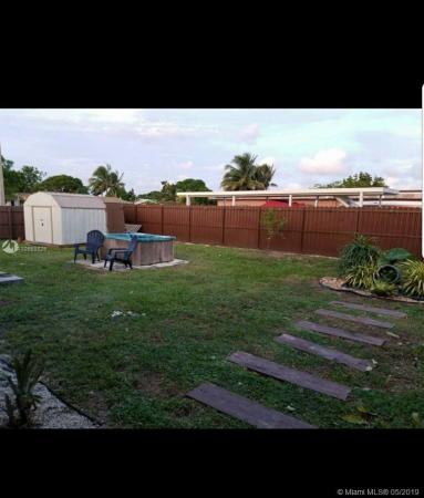 Miami Gardens Manor, 19423 NW 48th Ave, Miami Gardens, Florida 33055, image 2