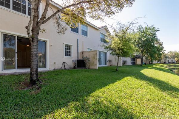 Silver Falls, 4246 SW 124th Ter, Miramar, Florida 33027, image 2