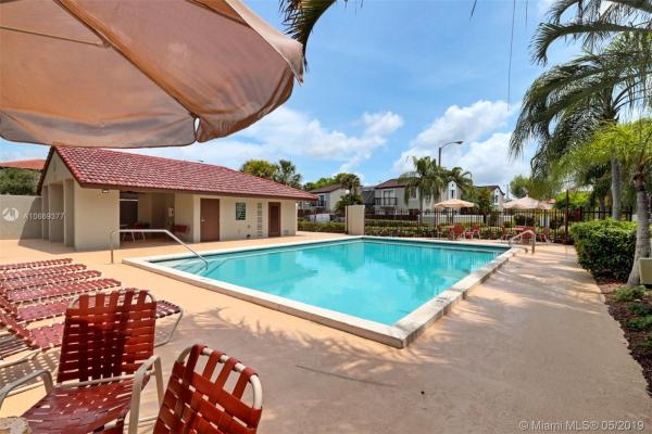 Palm Point At The Hammocks, 15375 SW 104th Ter #1, The Hammocks, Florida 33196, image 2