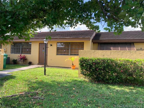 Walden Pond, 14716 SW 84th Ter #14716, Kendall West, Florida 33193, image 2