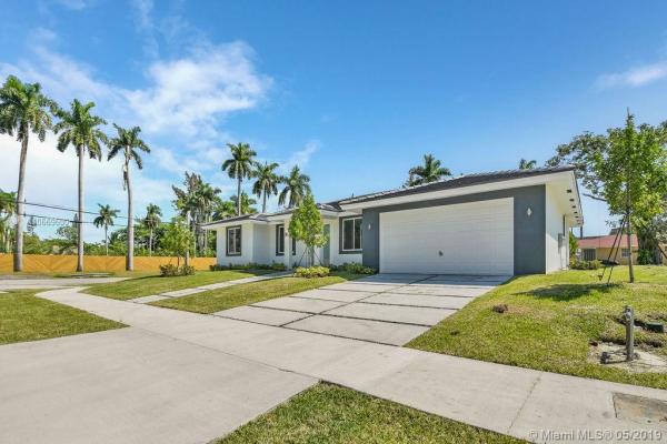 Biscayne Gardens, 15391 NE 5th Ave, Golden Glades, Florida 33162, image 2