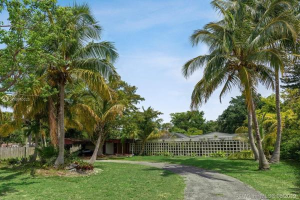 Pinecrest Residential, 7601 SW 132nd St, Pinecrest, Florida 33156, image 2