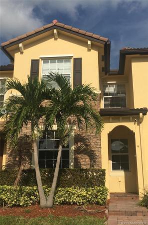 The Shores At Isles Of Bayshore, 9163 SW 227th St #4, Cutler Bay, Florida 33190, image 2