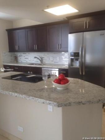 Courvoisier Courts, 701 Brickell Key Blvd #710, Miami, Florida 33131, image 2