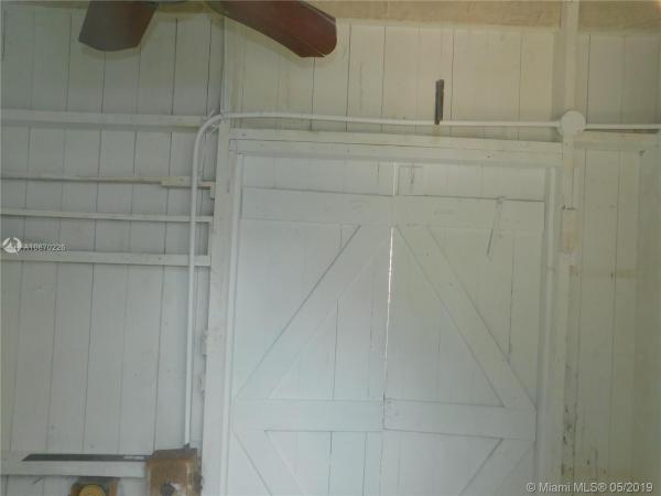 Irons Manor, 1080 NE 133rd St, North Miami, Florida 33161, image 2
