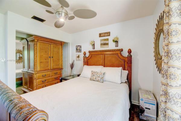 Bel Aire, 8894 SW 184th Ter, Cutler Bay, Florida 33157, image 2