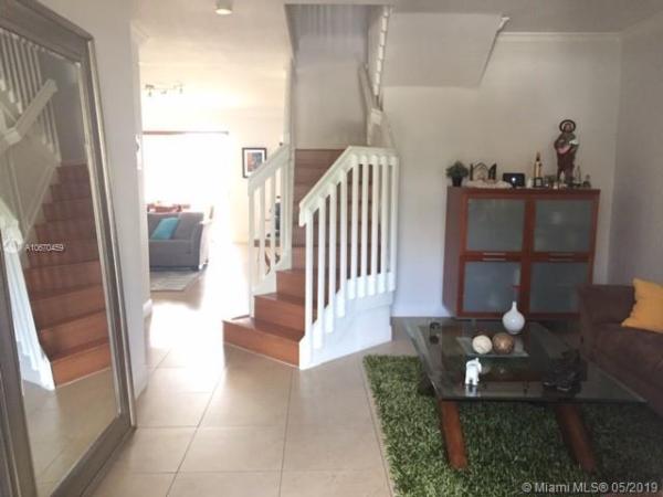 15415 SW 9th Way #15415, Unincorporated Dade County, Florida 33194, image 2