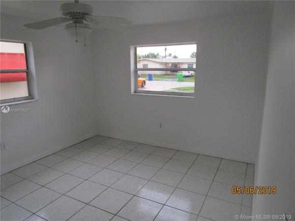 Sunrise Golf Village, 6421 NW 28th St, Sunrise, Florida 33313, image 2