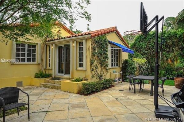 Granada, 1502 Tangier St, Coral Gables, Florida 33134, image 2