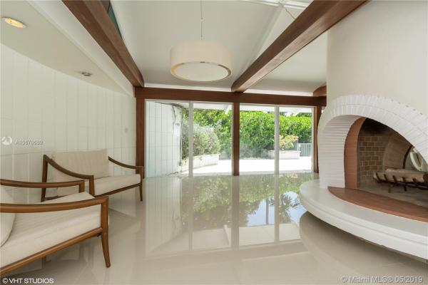 Sans Souci Estates, 11690 Canal Dr, North Miami, Florida 33181, image 2