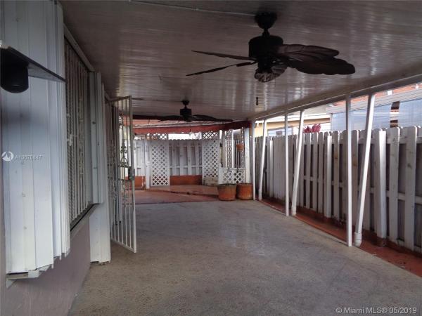Berkshire, 8799 NW 110th St, Hialeah Gardens, Florida 33018, image 2