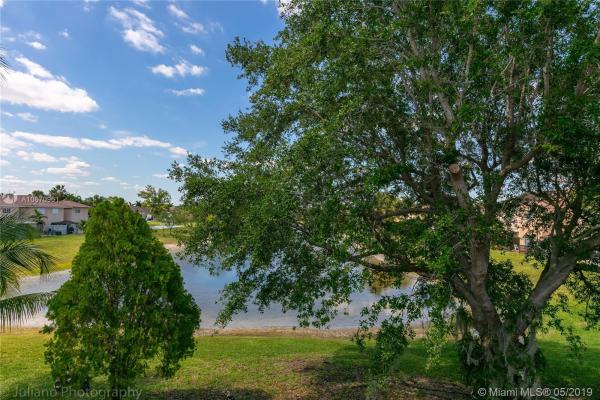 15341 SW 39th Ter #15341, Unincorporated Dade County, Florida 33185, image 2