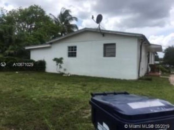 Cutler Ridge, 21100 Bluewater Rd, Cutler Bay, Florida 33189, image 2