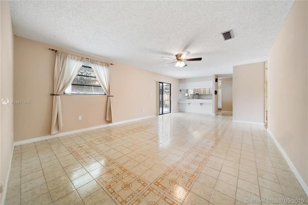 5902 NW 40th Ter, Virginia Gardens, Florida 33166, image 2