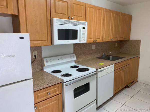 Doral Gardens, 4620 NW 79TH Ave #2A, Doral, Florida 33166, image 2