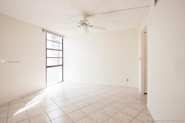 Biscaya, 20500 W Country Club Dr #615, Aventura, Florida 33180, image 2