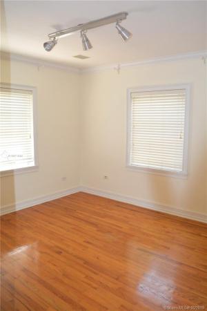 Spring View, 1040 Falcon Ave, Miami Springs, Florida 33166, image 2