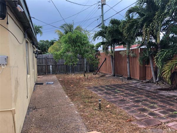Silver Crest, 2610 SW 21st St, Miami, Florida 33145, image 2
