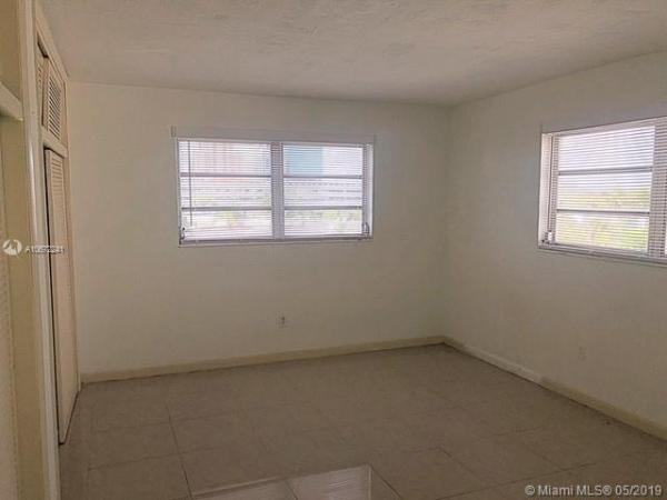 Village At Dadeland, 7410 SW 82nd St #K411, Glenvar Heights, Florida 33143, image 2