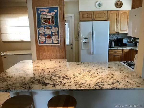 Park View Island, 7404 Gary Ave #., Miami Beach, Florida 33141, image 2