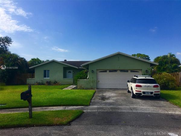 Saddlebrook, 18465 Spanish Isles Pl, Boca Raton, Florida 33496, image 2