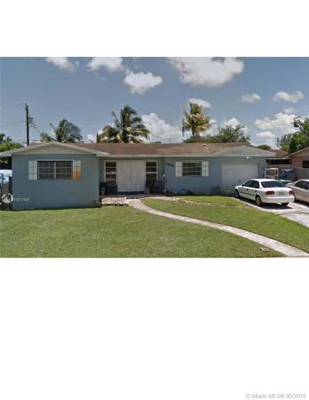 Scott Lake Manor, 1520 NW 182nd St, Miami Gardens, Florida 33169, image 2