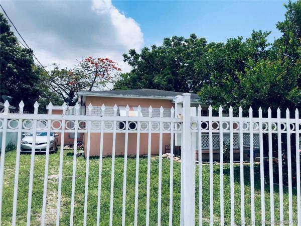 Gratigny Park, 900 NW 118th St, Pinewood, Florida 33168, image 2