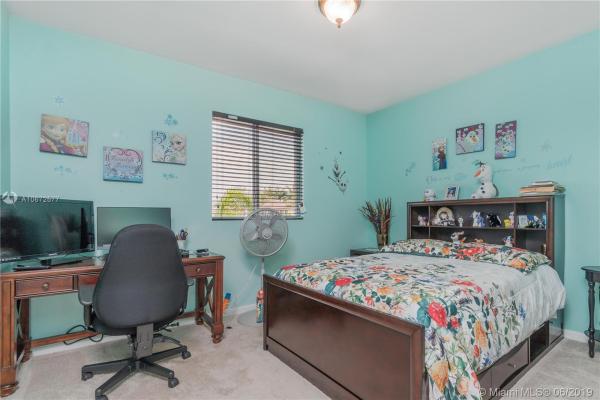 Hemingway Point, 11879 SW 250th Ter, Princeton, Florida 33032, image 2