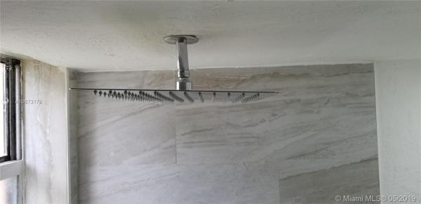 Yolanda Villas, 4550 NW 9th St #102E, Miami, Florida 33126, image 2