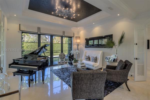 Riviera, 5820 Augusto St, Coral Gables, Florida 33146, image 3