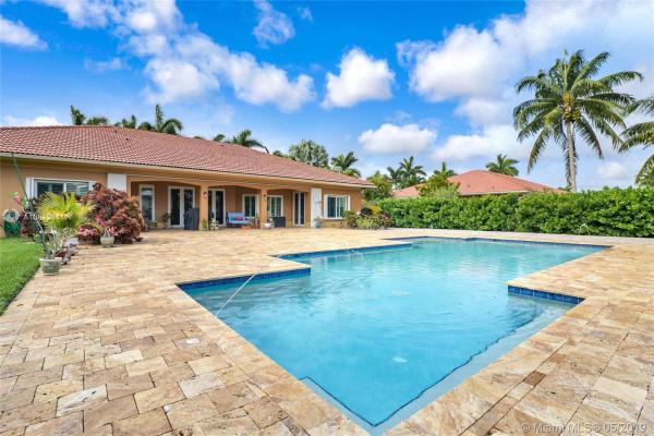 Old Cutler Meadow, 8217 SW 193rd St, Cutler Bay, Florida 33157, image 2