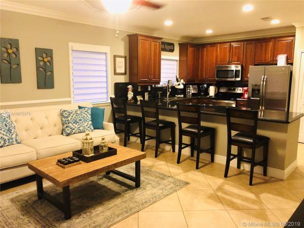 Rauls Place At Oasis, 449 SE 31st Ave, Homestead, Florida 33033, image 2