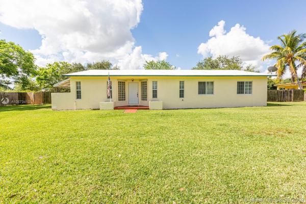 18600 SW 296th St, Unincorporated Dade County, Florida 33030, image 2