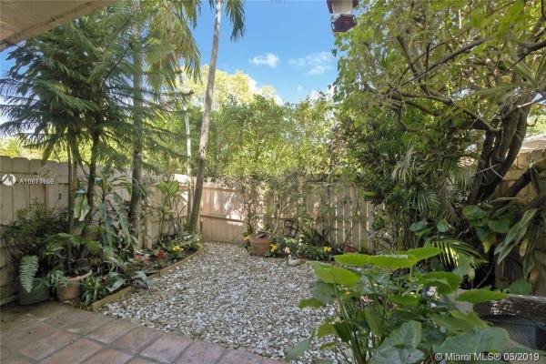 Dadeland Cove, 7853 SW 102nd Ln #-, Kendall, Florida 33156, image 2