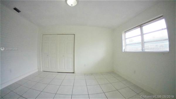 Arch Creek Estates, 1310 NE 144th St, Golden Glades, Florida 33161, image 2