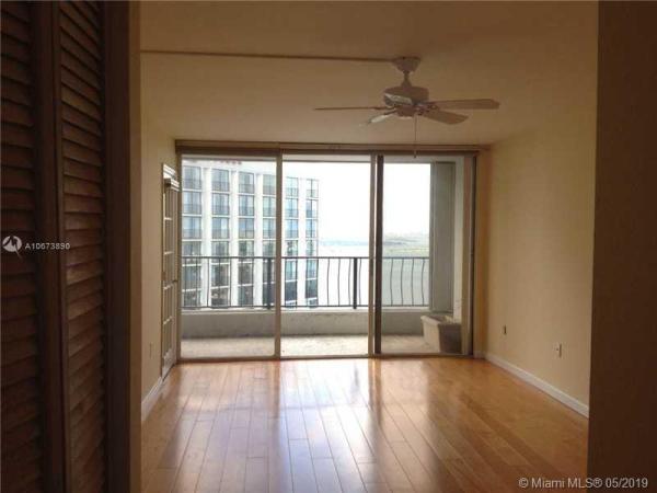Venetia, 555 NE 15th St #31D, Miami, Florida 33132, image 2