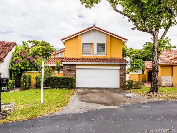 The Moors Cluster Homes, 17531 NW 62nd Ct, Country Club, Florida 33015, image 2