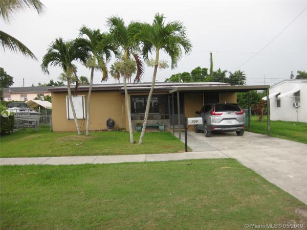 700 NE 12th St, Unincorporated Dade County, Florida 33030, image 2