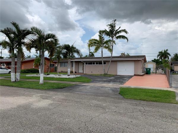Cutler Ridge, 10200 Bahama Dr, Cutler Bay, Florida 33189, image 2