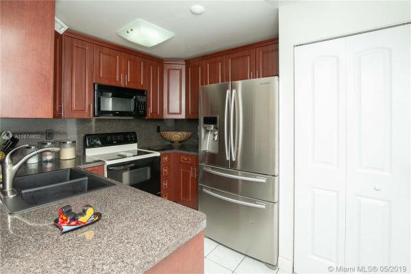 Indian Summer Village, 301 W Park #11-103, Fountainebleau, Florida 33172, image 2