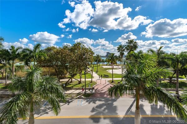 Aria On The Bay, 488 NE 18th St #215, Miami, Florida 33132, image 2