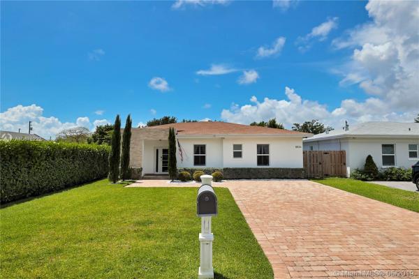 Ziona, 8836 SW 126th St, Kendall, Florida 33176, image 2