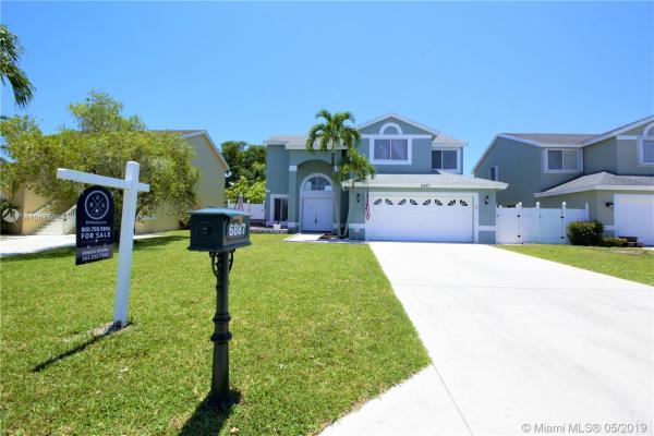 Alden Ridge, 6887 Beacon Hollow Turn, Boynton Beach, Florida 33437, image 2
