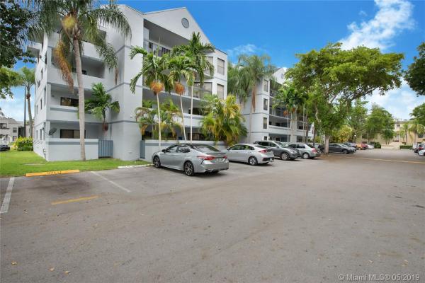 Calusa Club Village, 8888 SW 131st Ct #203, The Crossings, Florida 33186, image 2